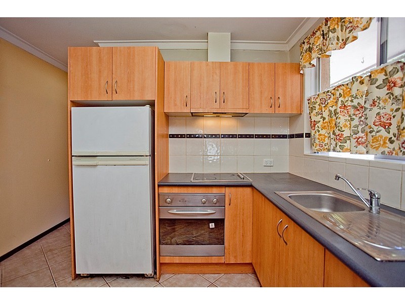 2 Knight Avenue, Yokine WA 6060