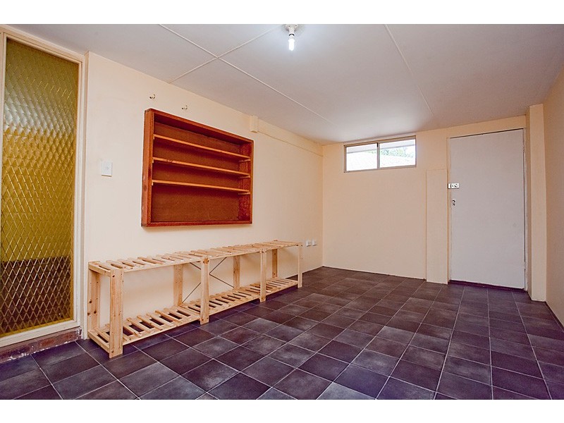 2 Knight Avenue, Yokine WA 6060