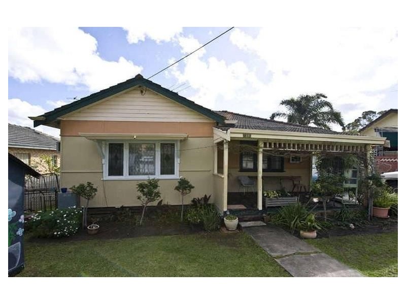 15 Koolgoo Way, Koongamia WA 6056