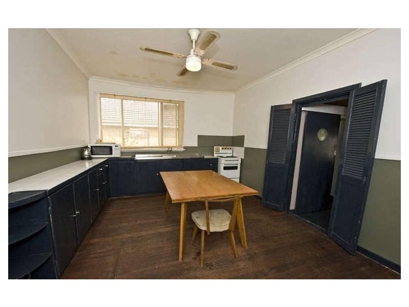 15 Koolgoo Way, Koongamia WA 6056