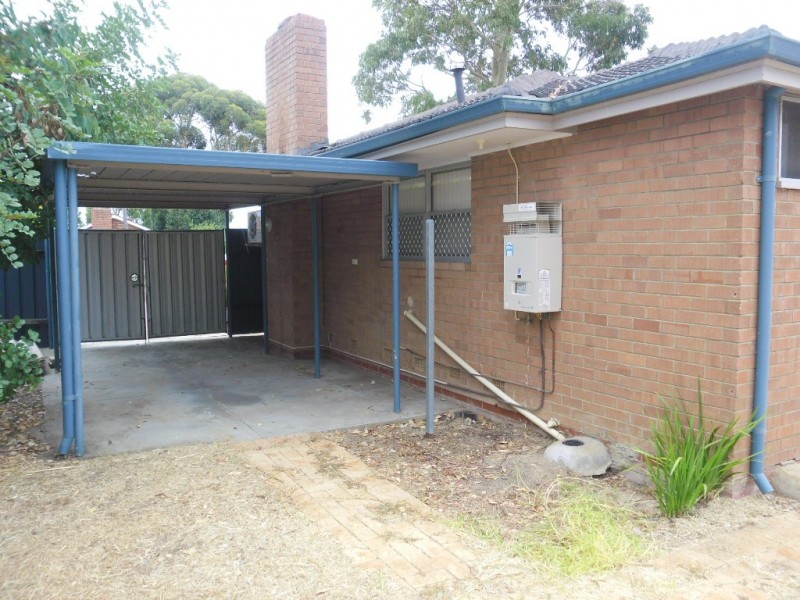 13 Caladenia way, Koongamia WA 6056