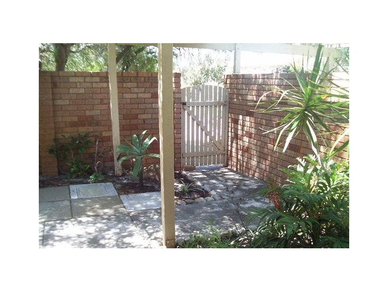 1/7 Caird Place, Parkwood WA 6147