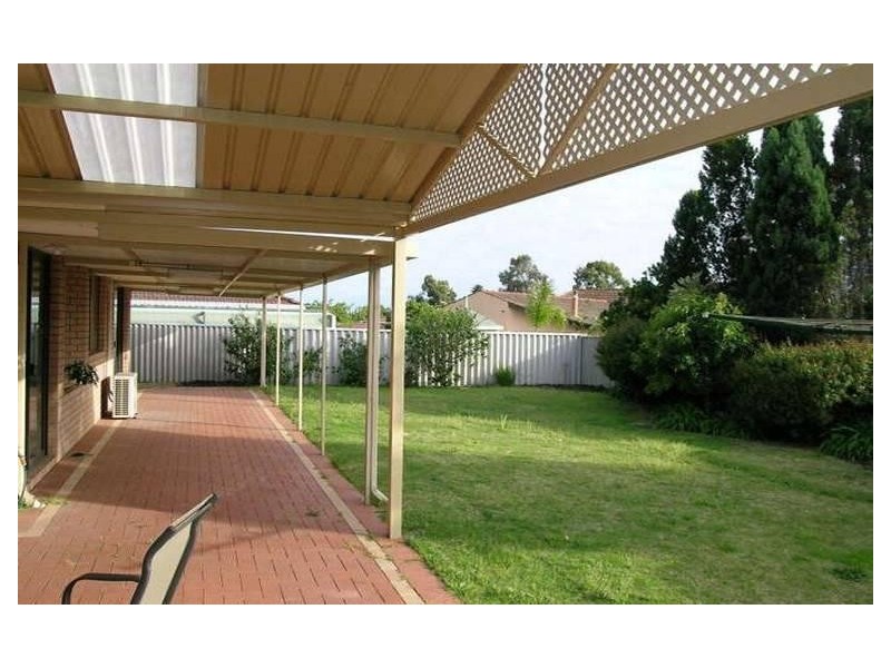 3 Glenmont Gardens, Ballajura WA 6066