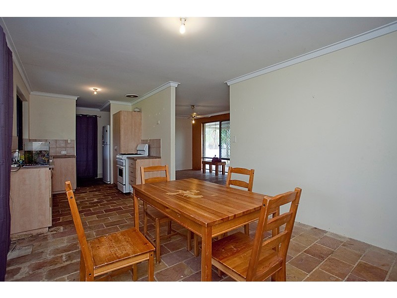 21 Lena Cr, Beechboro WA 6063