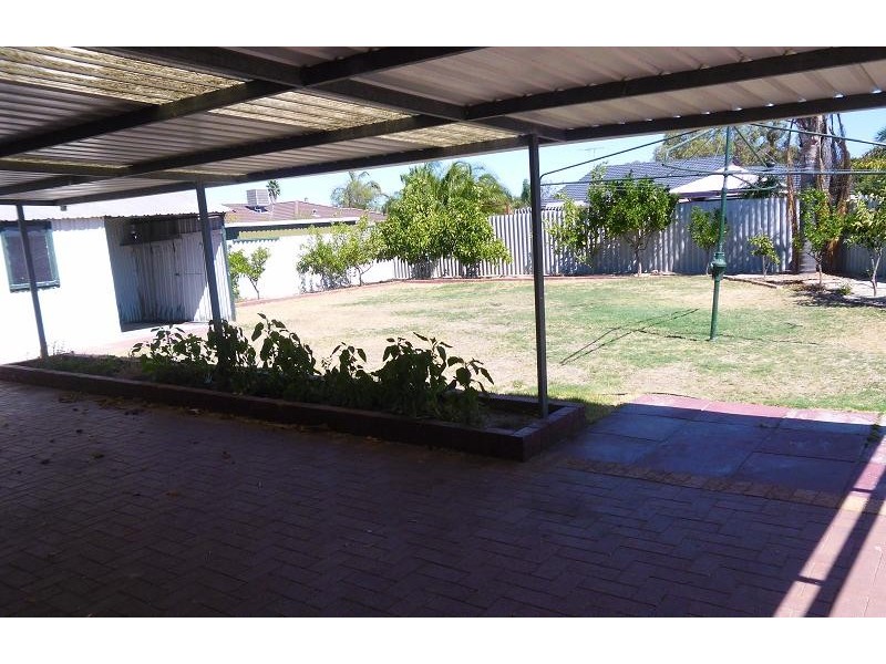 373 Lord Street, Beechboro WA 6063