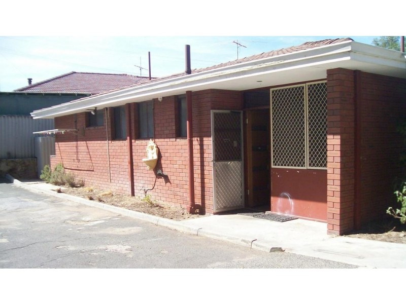 5b Bullara road, Craigie WA 6025