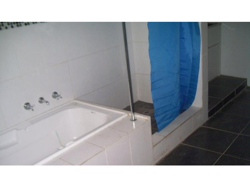 5b Bullara road, Craigie WA 6025