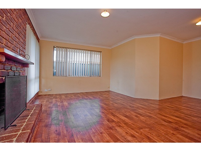 27 Maranon Crescent, Beechboro WA 6063