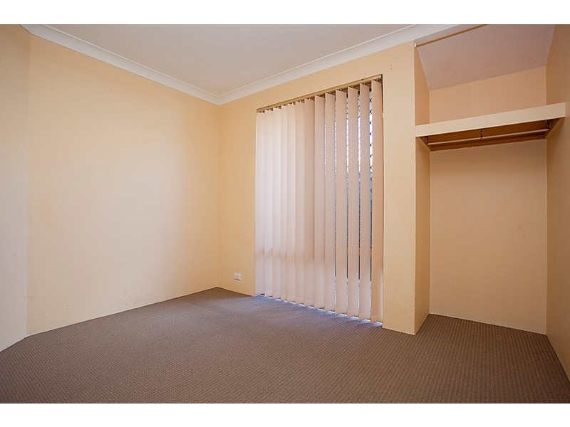 27 Maranon Crescent, Beechboro WA 6063