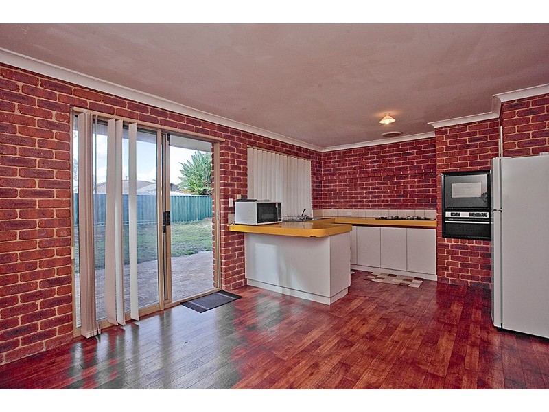 27 Maranon Crescent, Beechboro WA 6063