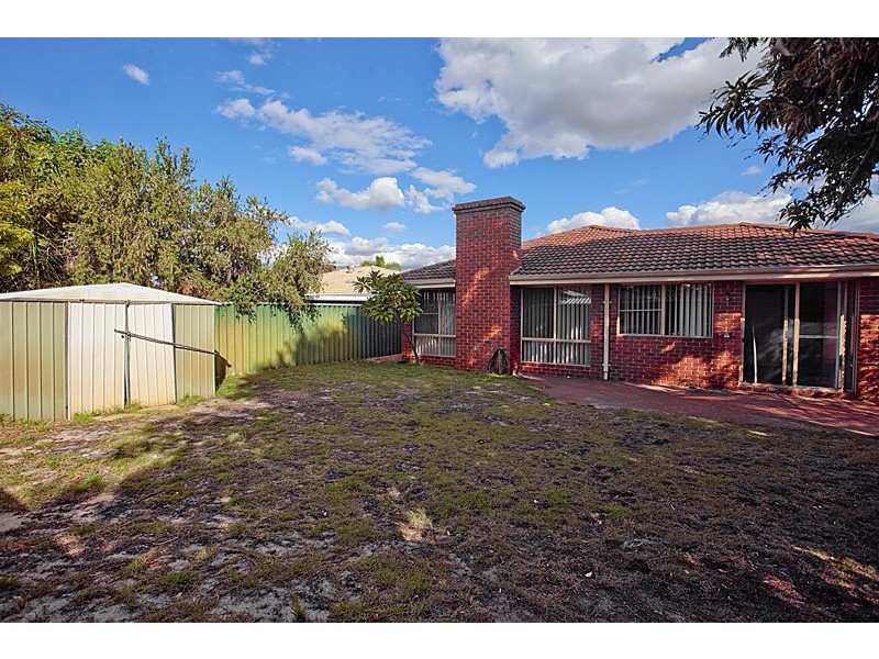 27 Maranon Crescent, Beechboro WA 6063
