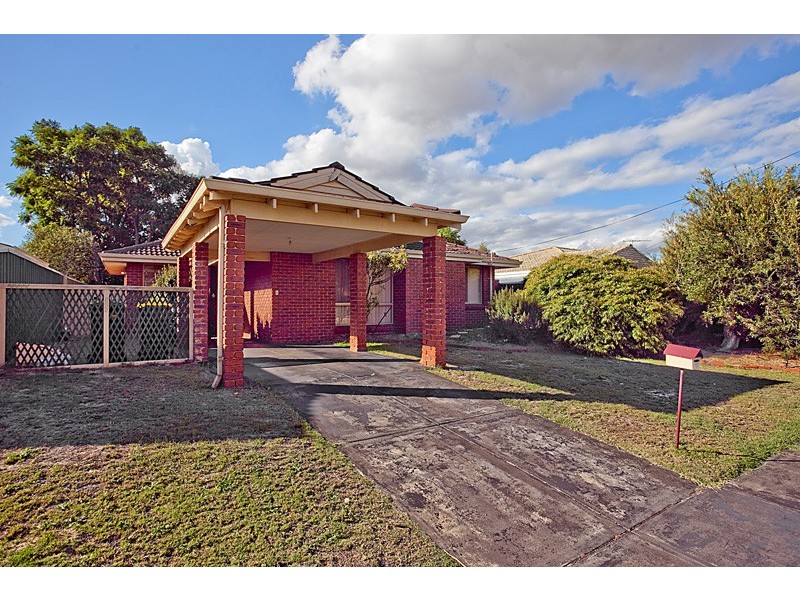27 Maranon Crescent, Beechboro WA 6063