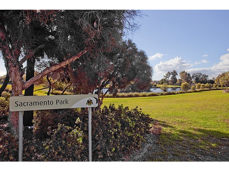 27 Maranon Crescent, Beechboro WA 6063