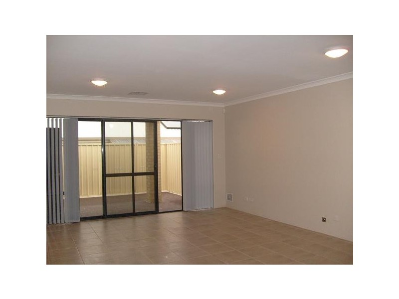 25 Olivedale Road, Madeley WA 6065