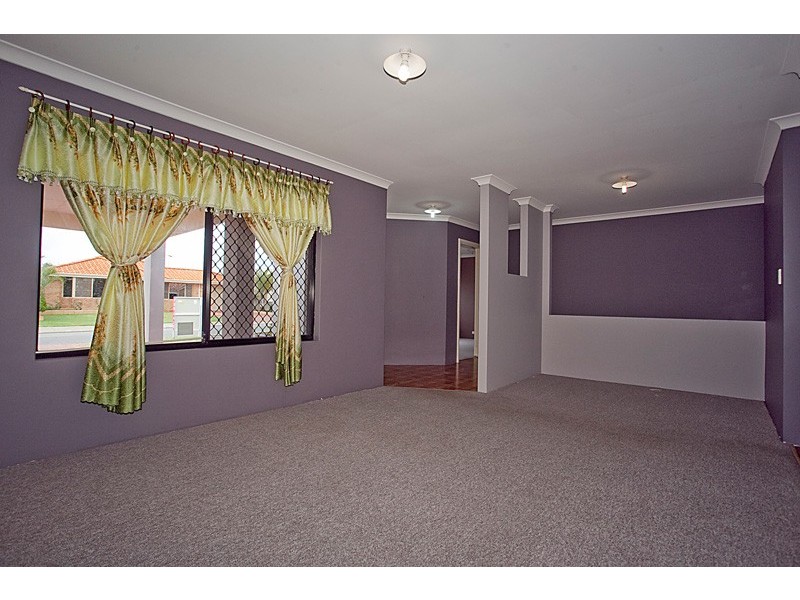 17 Peran Street, Beechboro WA 6063