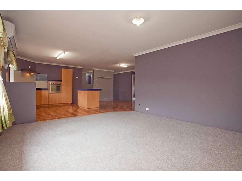 17 Peran Street, Beechboro WA 6063