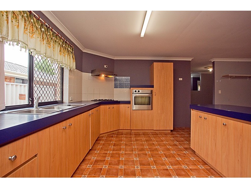17 Peran Street, Beechboro WA 6063