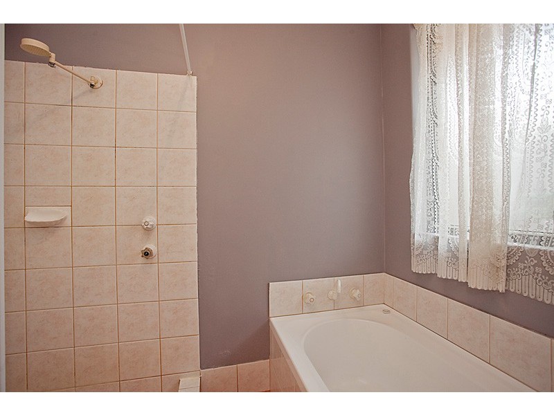 17 Peran Street, Beechboro WA 6063