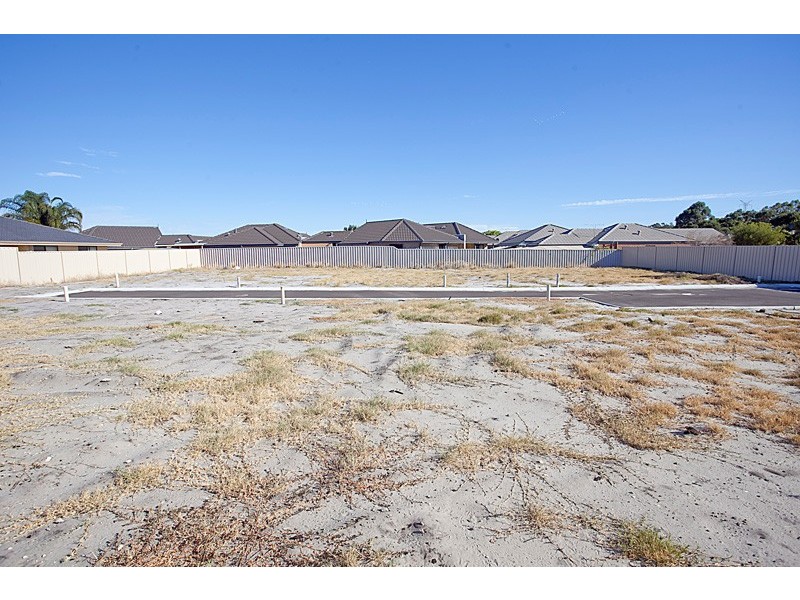 1/217 Patricia Street, Caversham WA 6055