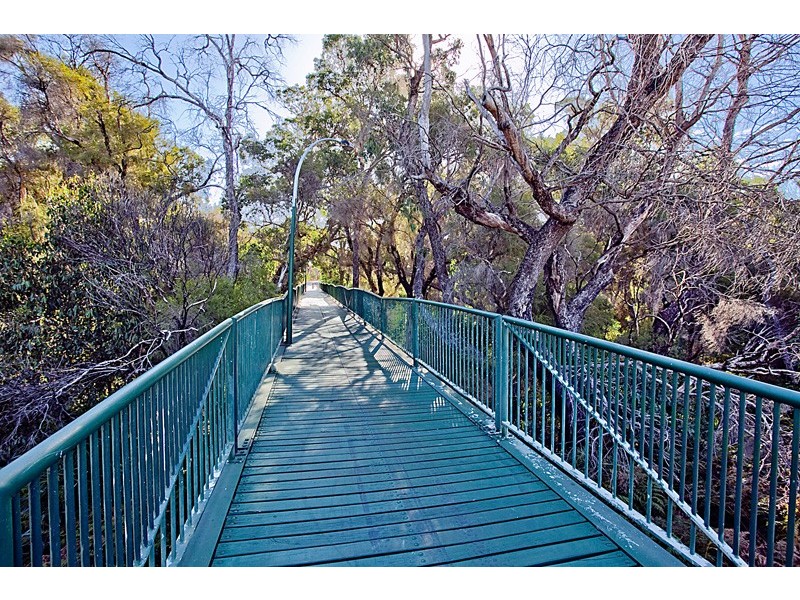 3/217 Patricia Street, Caversham WA 6055