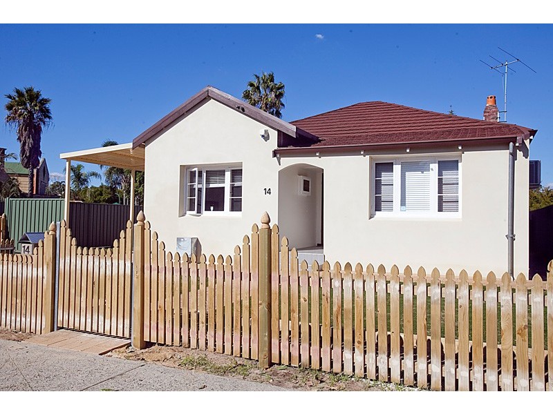 14 Raleigh Road, Bayswater WA 6053