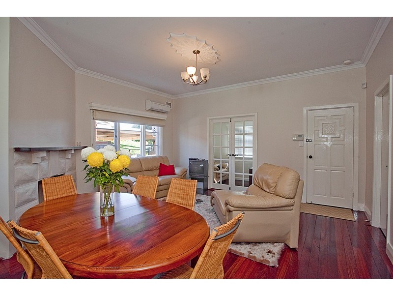 14 Raleigh Road, Bayswater WA 6053