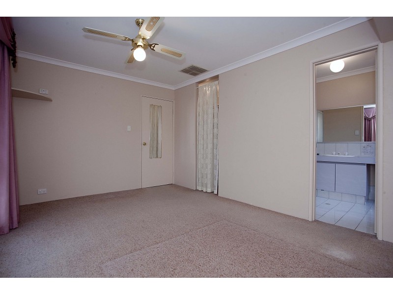 19 Pinewood Pl, Beechboro WA 6063