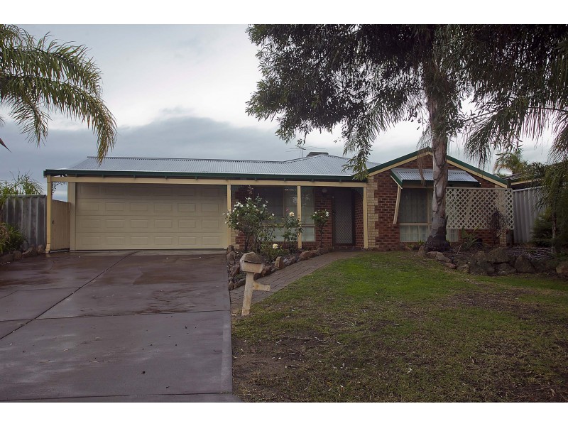 19 Pinewood Pl, Beechboro WA 6063