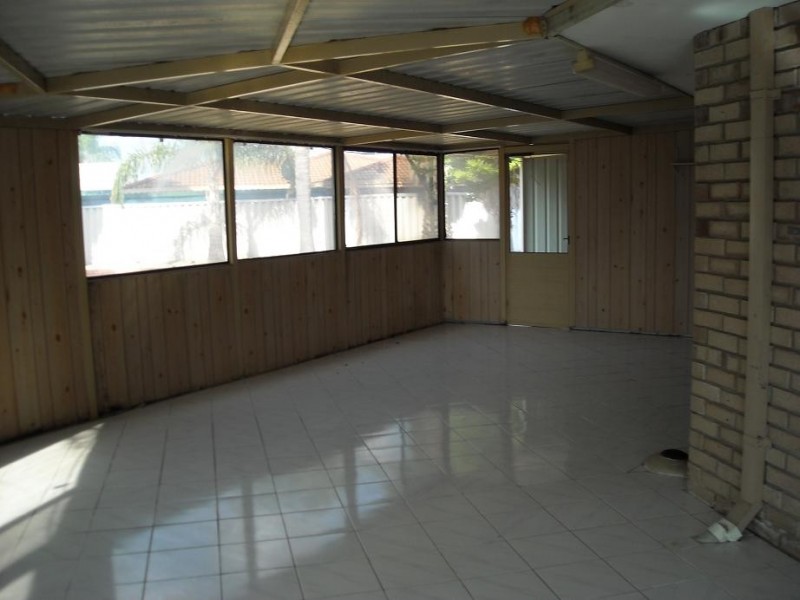 50 Madeira Avenue, Beechboro WA 6063