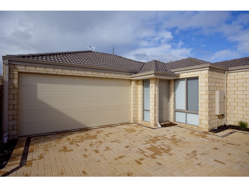 40C Russell Road, Madeley WA 6065