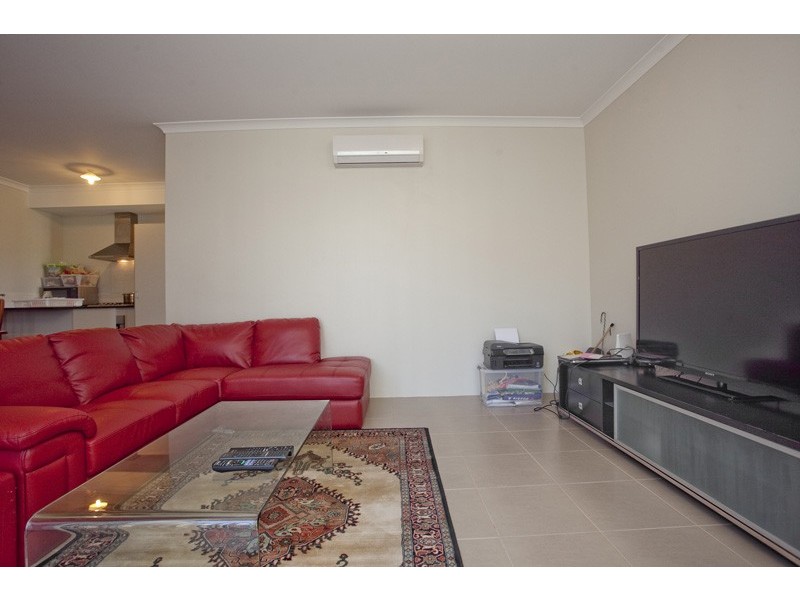 40C Russell Road, Madeley WA 6065