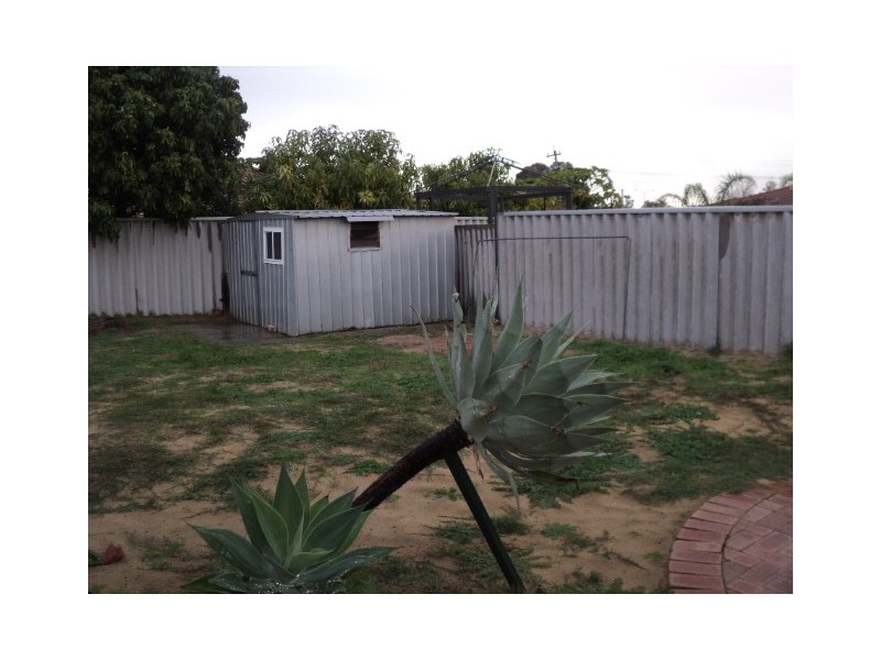 21 Welland Way, Beechboro WA 6063