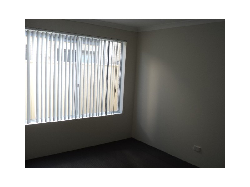 10 Turtledove Way, Beechboro WA 6063