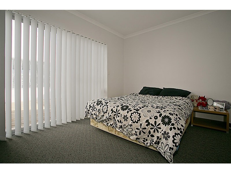 9 Whitecap Street, Yanchep WA 6035