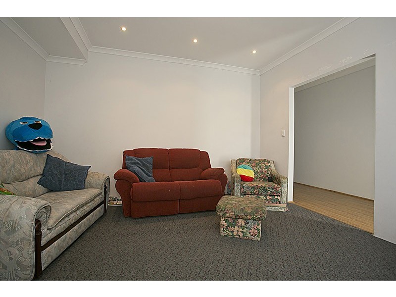 9 Whitecap Street, Yanchep WA 6035