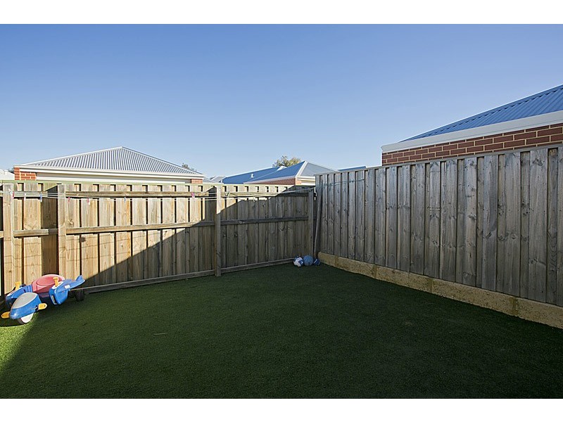 9 Whitecap Street, Yanchep WA 6035