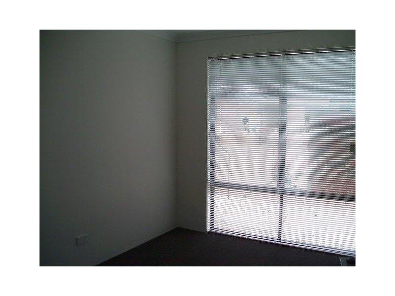 12 Turtledove Way, Beechboro WA 6063