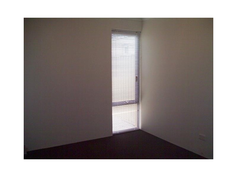 12 Turtledove Way, Beechboro WA 6063