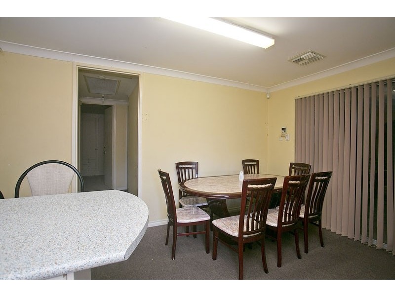 27 Woolgar Way, Lockridge WA 6054