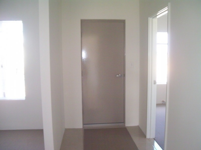 12 Summerville Boulevard, Caversham WA 6055