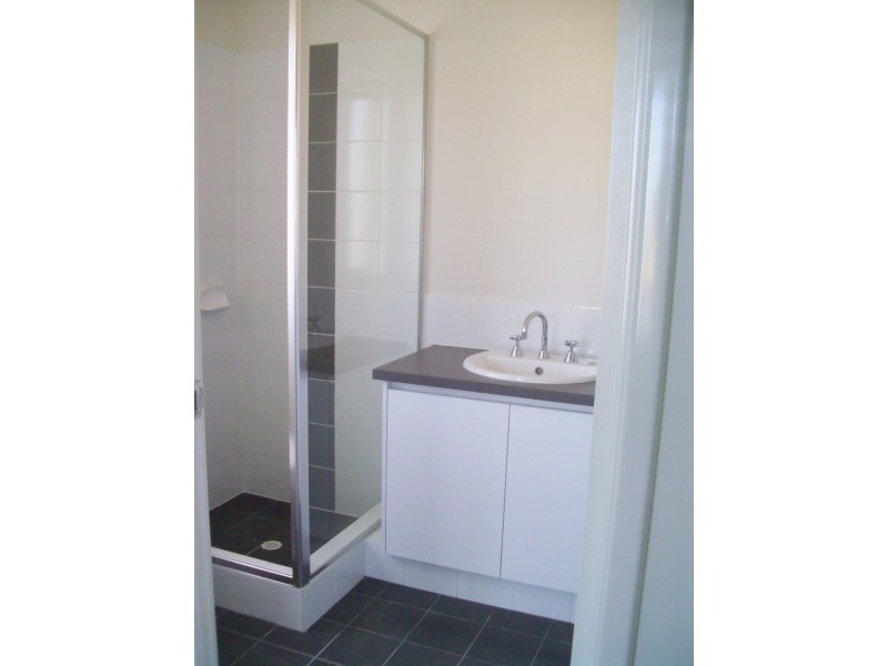 12 Summerville Boulevard, Caversham WA 6055