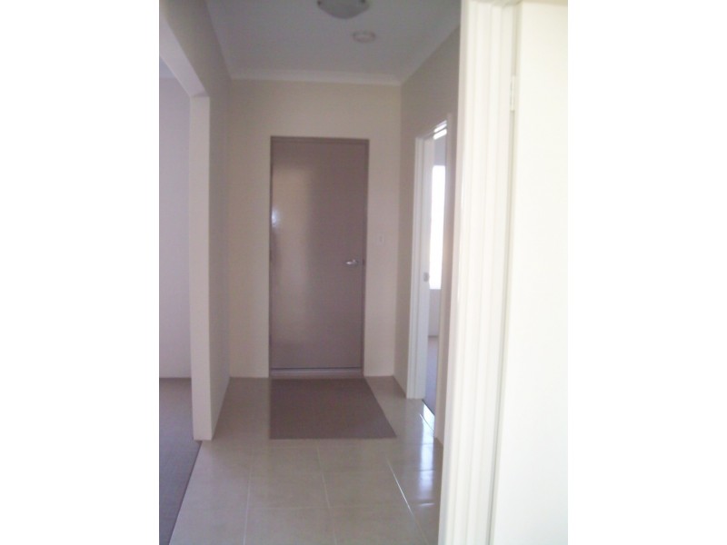 12 Summerville Boulevard, Caversham WA 6055