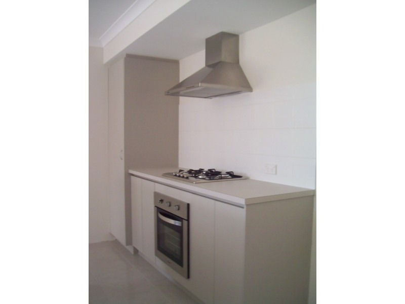 12 Summerville Boulevard, Caversham WA 6055