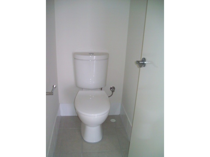 12 Summerville Boulevard, Caversham WA 6055