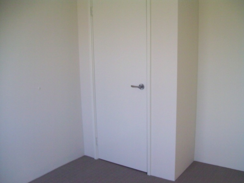 12 Summerville Boulevard, Caversham WA 6055