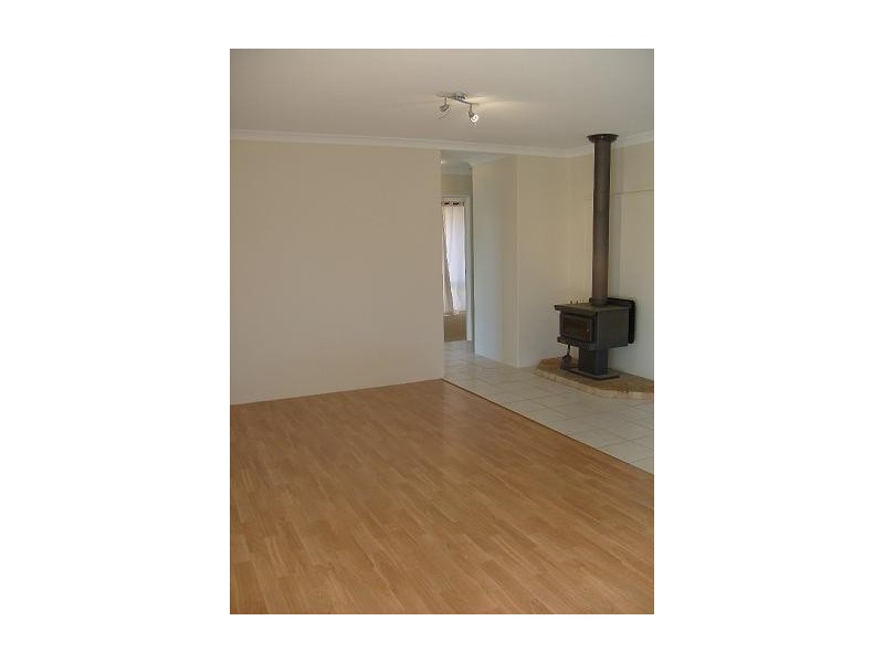 6 Axewood Place, Beechboro WA 6063