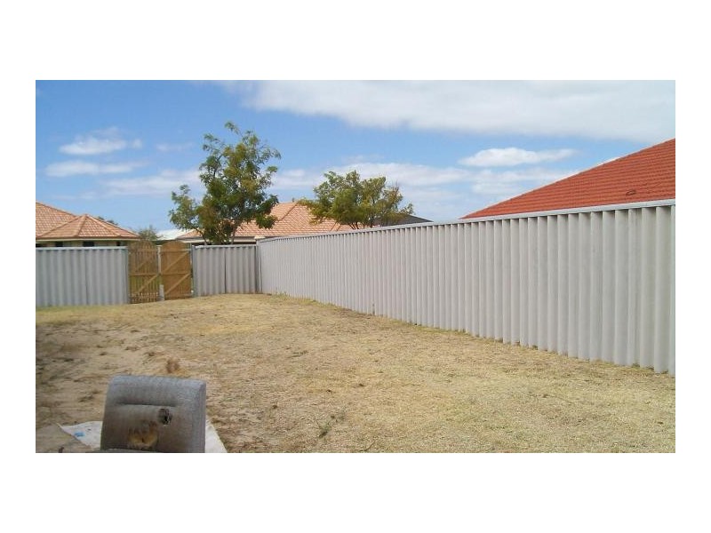 28 Toledo Circuit, Port Kennedy WA 6172