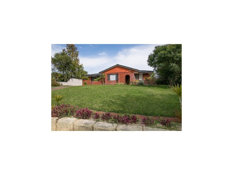 15 Ledger Street, Warnbro WA 6169