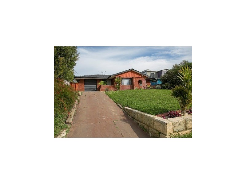 15 Ledger Street, Warnbro WA 6169
