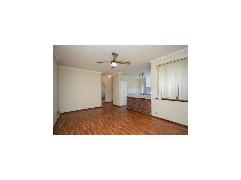 15 Ledger Street, Warnbro WA 6169